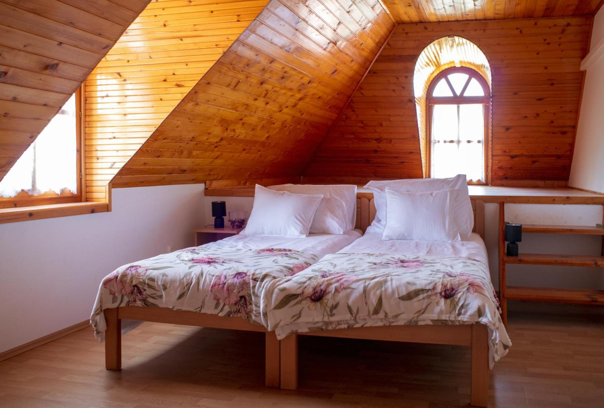 זמראדי Bella Villa Apartmanhaz מראה חיצוני תמונה