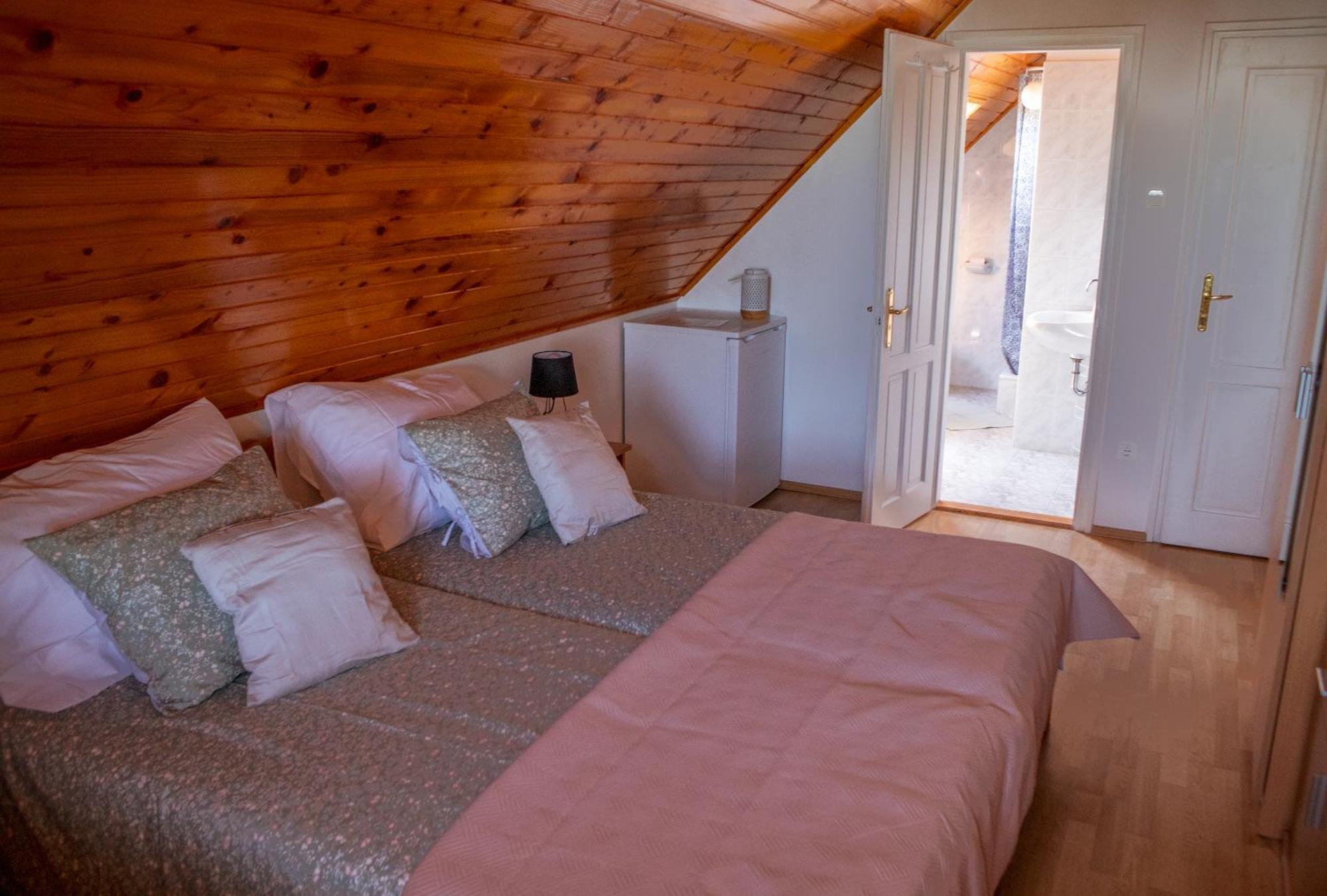 זמראדי Bella Villa Apartmanhaz מראה חיצוני תמונה