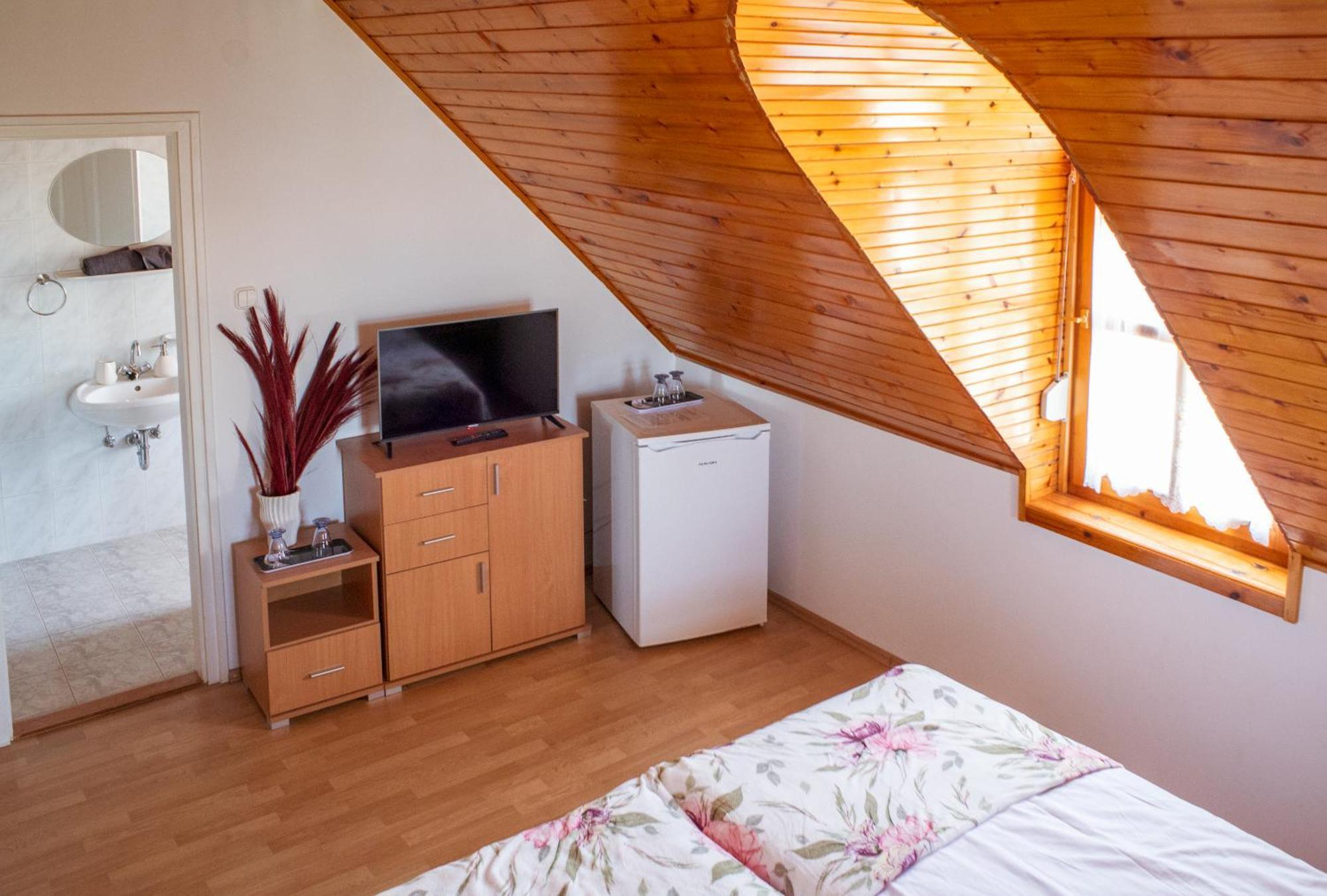 זמראדי Bella Villa Apartmanhaz מראה חיצוני תמונה